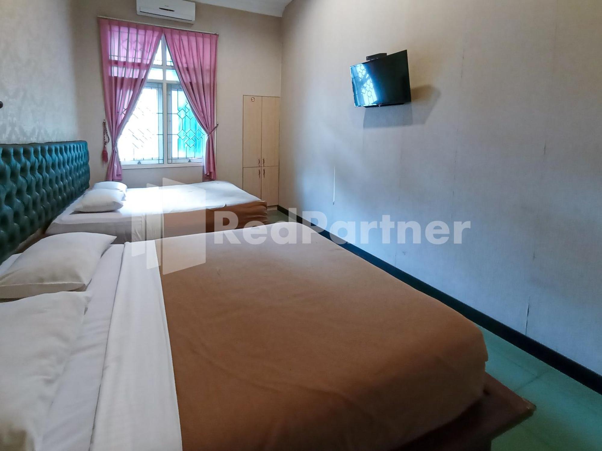 Nillo Hotel Kebumen Mitra Reddoorz Εξωτερικό φωτογραφία