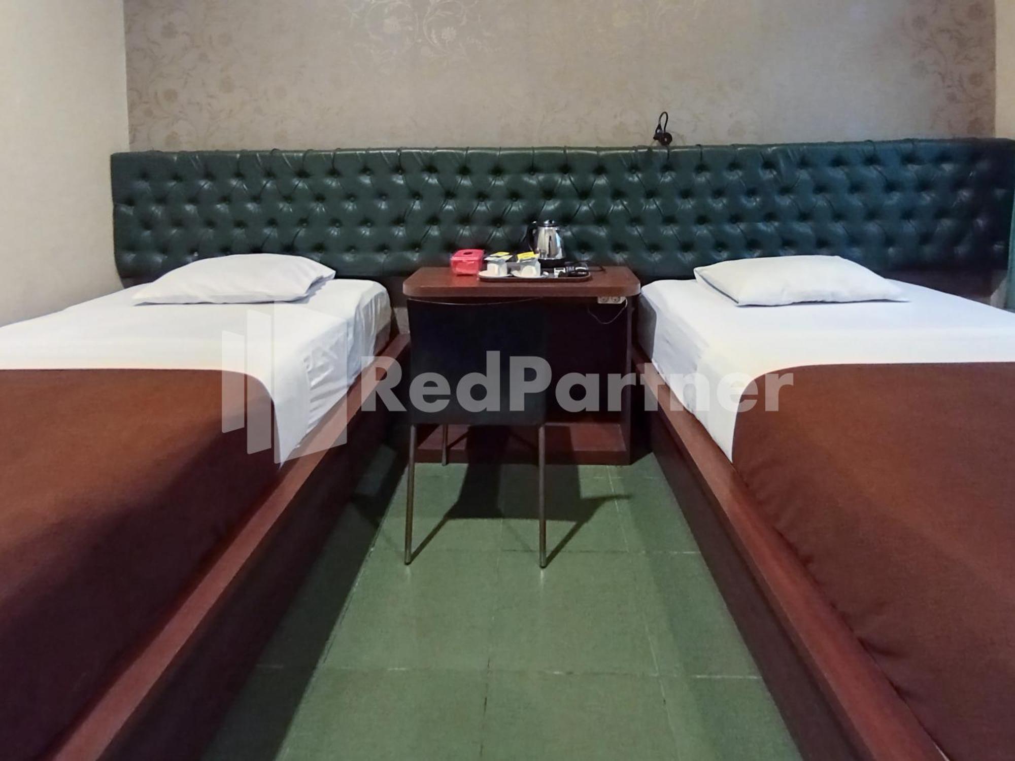 Nillo Hotel Kebumen Mitra Reddoorz Εξωτερικό φωτογραφία
