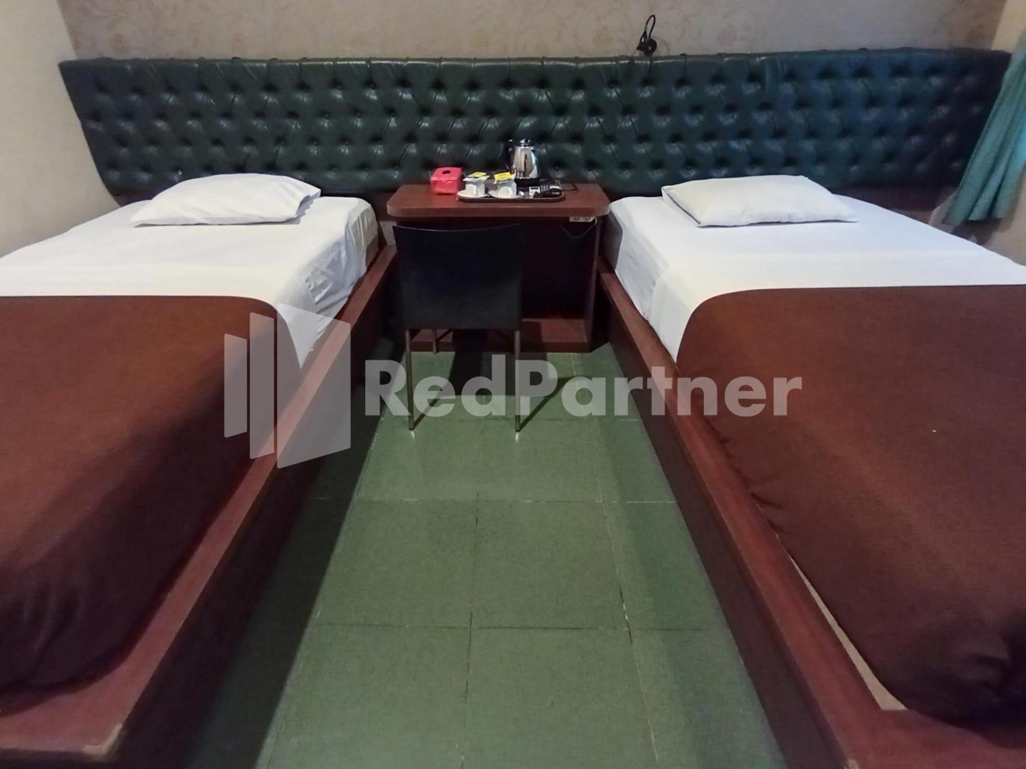 Nillo Hotel Kebumen Mitra Reddoorz Εξωτερικό φωτογραφία
