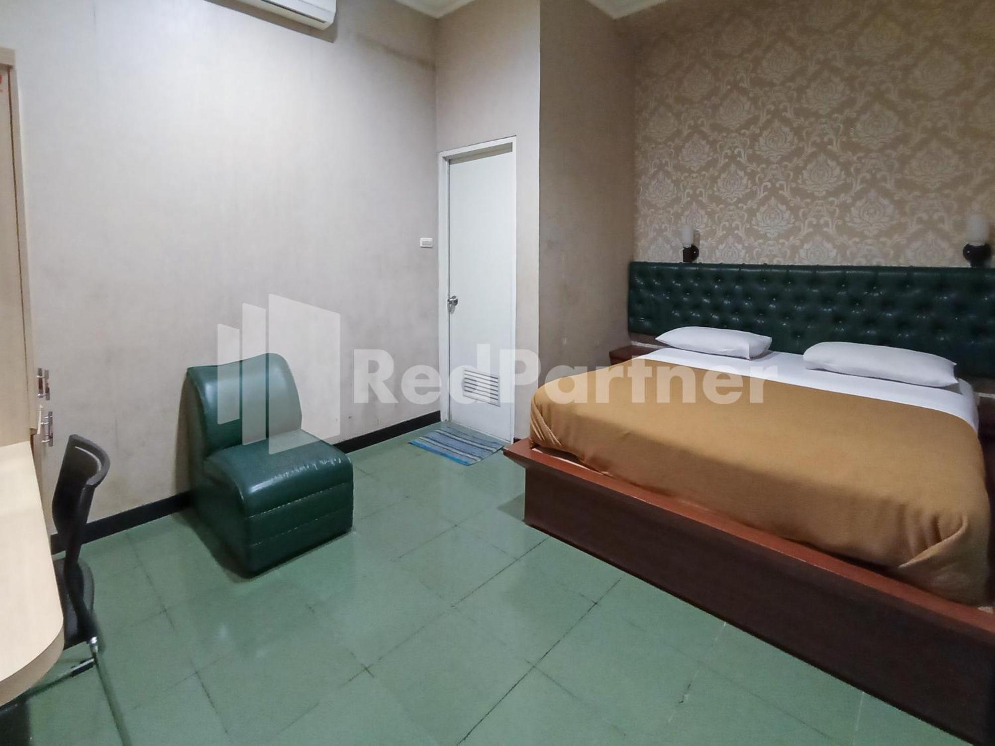 Nillo Hotel Kebumen Mitra Reddoorz Εξωτερικό φωτογραφία