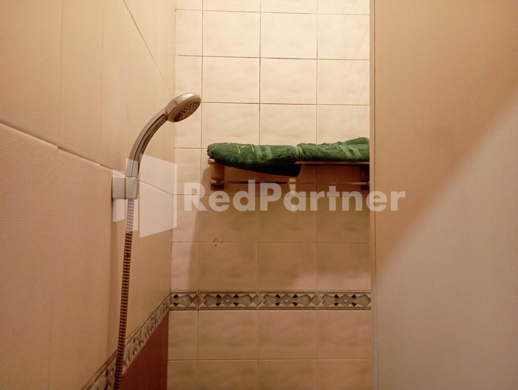 Nillo Hotel Kebumen Mitra Reddoorz Εξωτερικό φωτογραφία