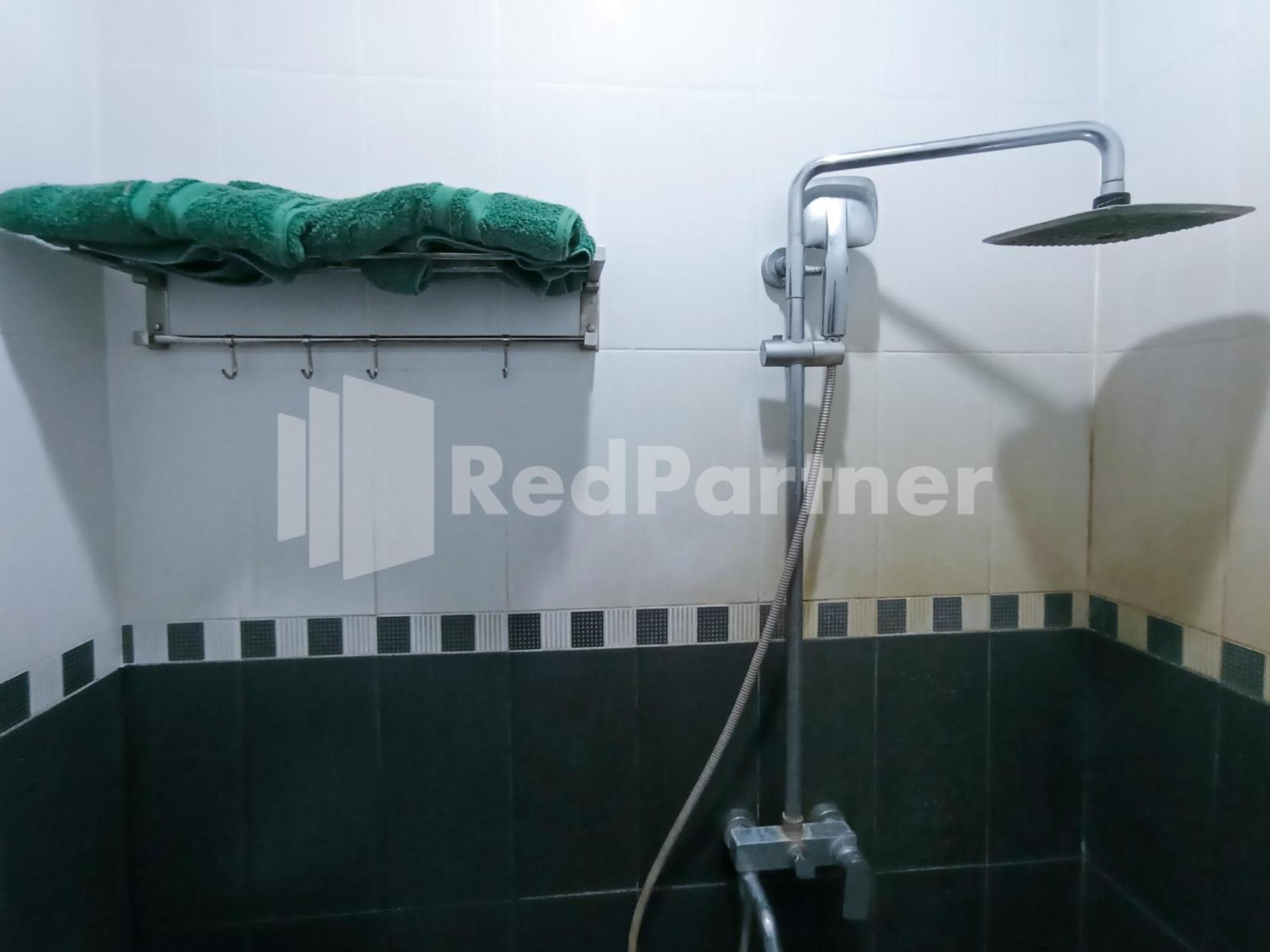 Nillo Hotel Kebumen Mitra Reddoorz Εξωτερικό φωτογραφία
