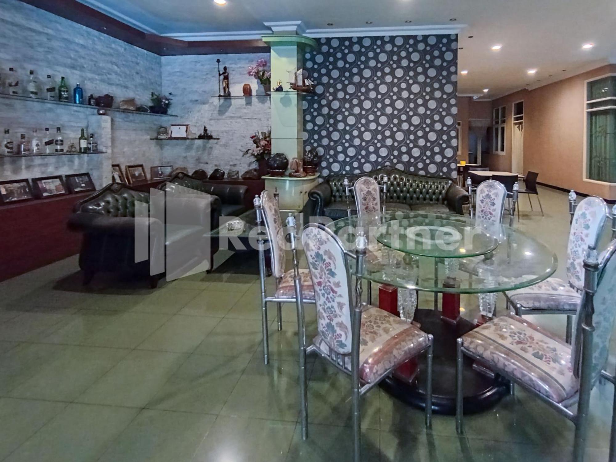 Nillo Hotel Kebumen Mitra Reddoorz Εξωτερικό φωτογραφία